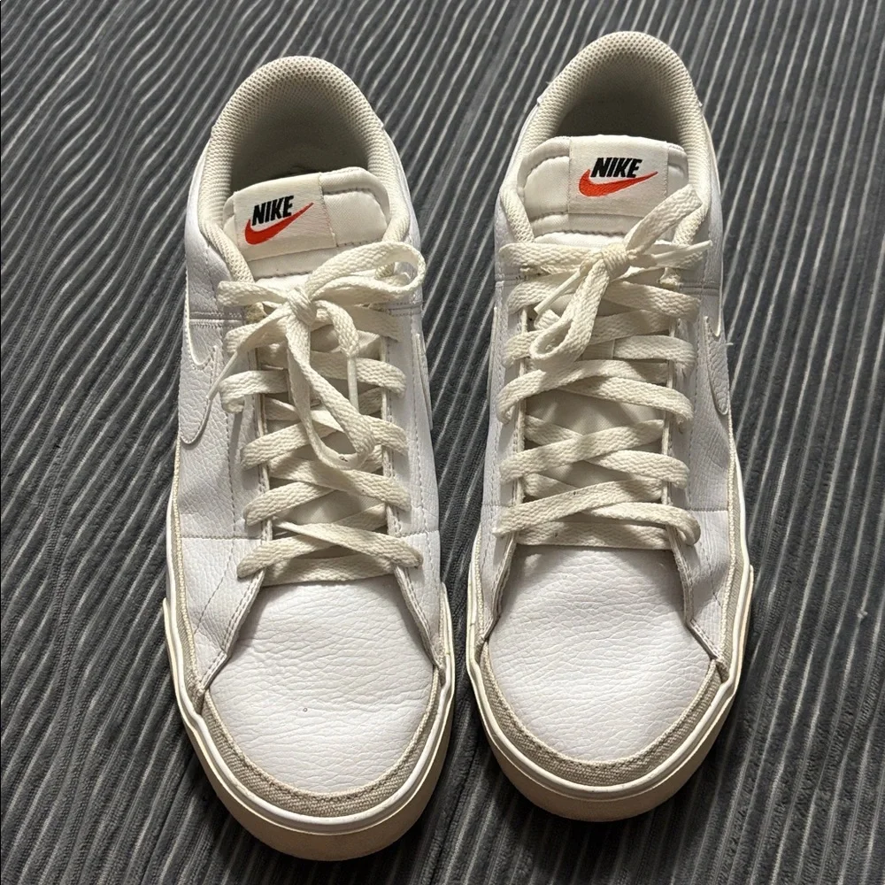 Men’s Sz 11 Nike Court Legacy White Shoes Sneakers Casual Everyday School Fall - Picture 3 of 10